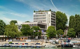 Hotel Du Port